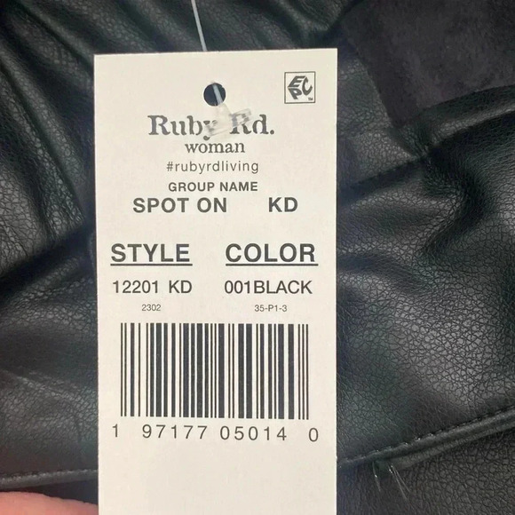 Ruby Rd Faux Leather Pants NWT Size 18W - Picture 7 of 13